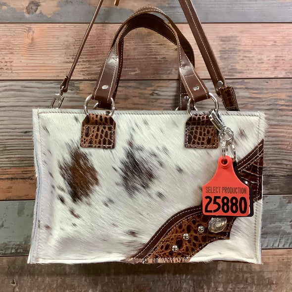 Small Town Hybrid Tote - #25880 Bag Drop
