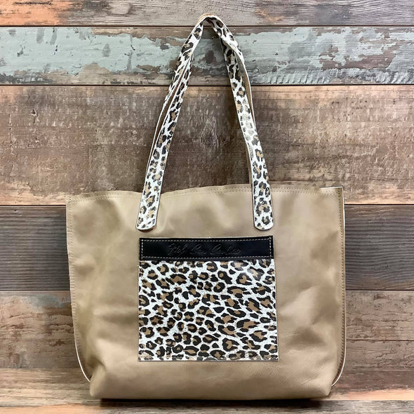 The Weekender - #25949 Bag Drop