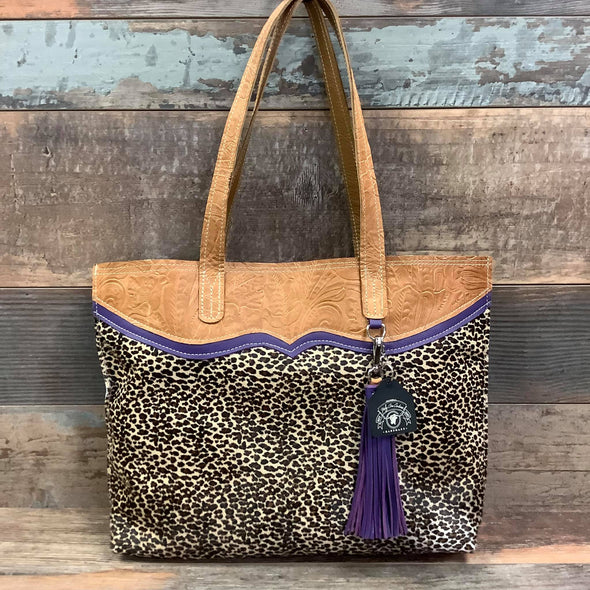 The Weekender #37528