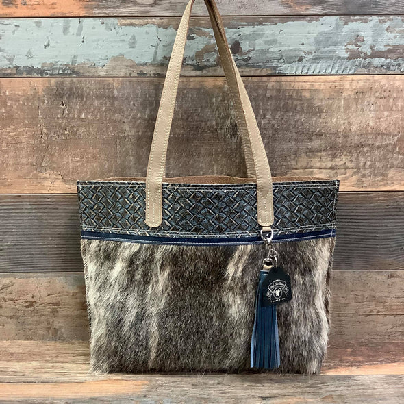 The Weekender #37597