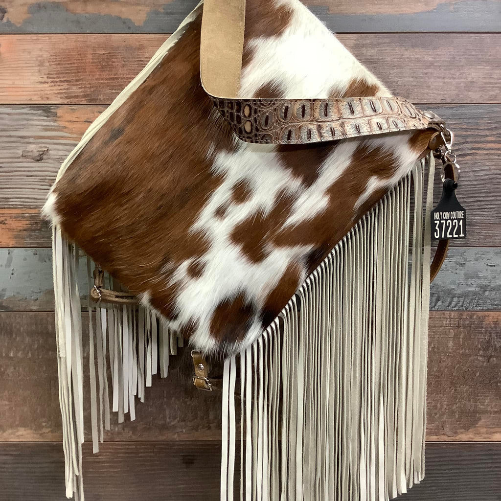 Bagpack - 18" Fringe/Dual Conceal Carry #37221