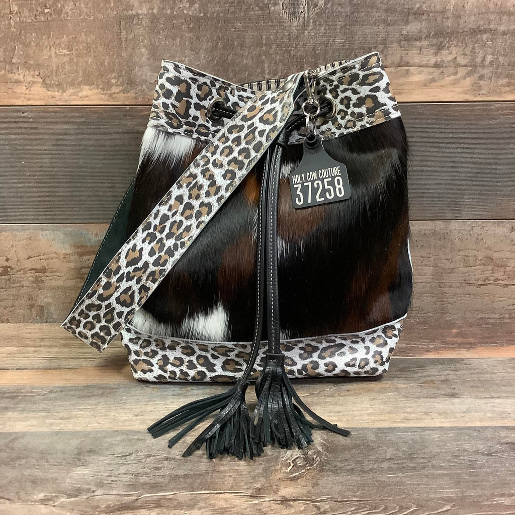 Feed Bucket - #37258