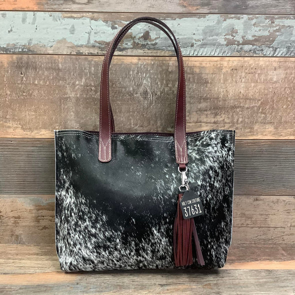 The Weekender #37631