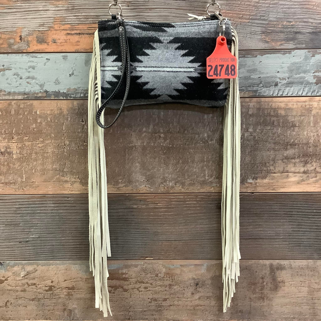 Ranch Hand - Pendleton 18" Fringe #24748 Bag Drop