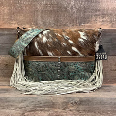 Designer With Front Pockets - 18" Fringe #39348