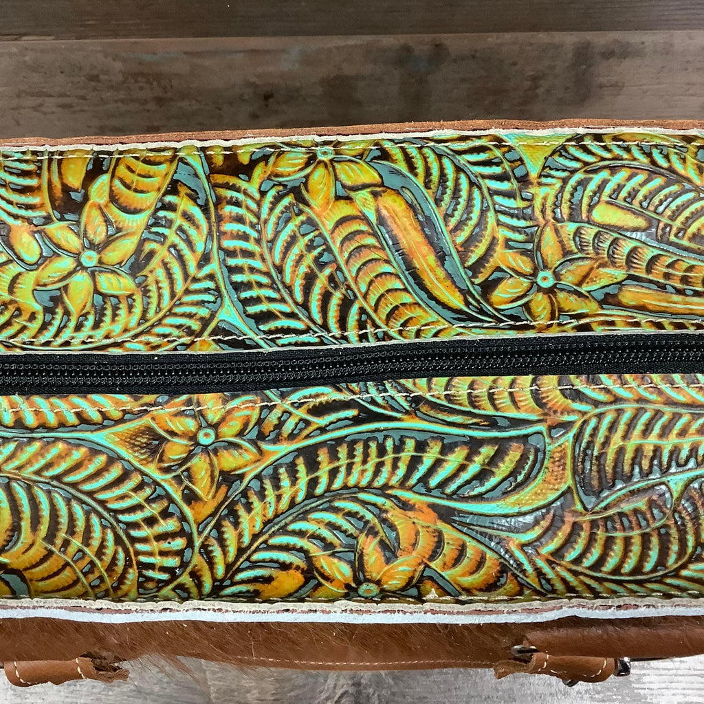 Get Outta Town Hybrid Tote - #39142