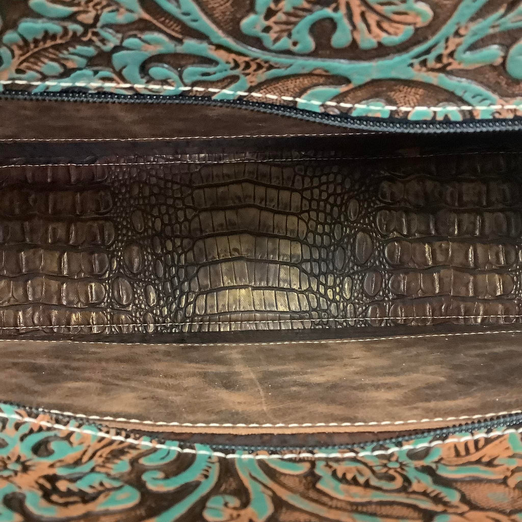 Get Outta Town Hybrid Tote #39029