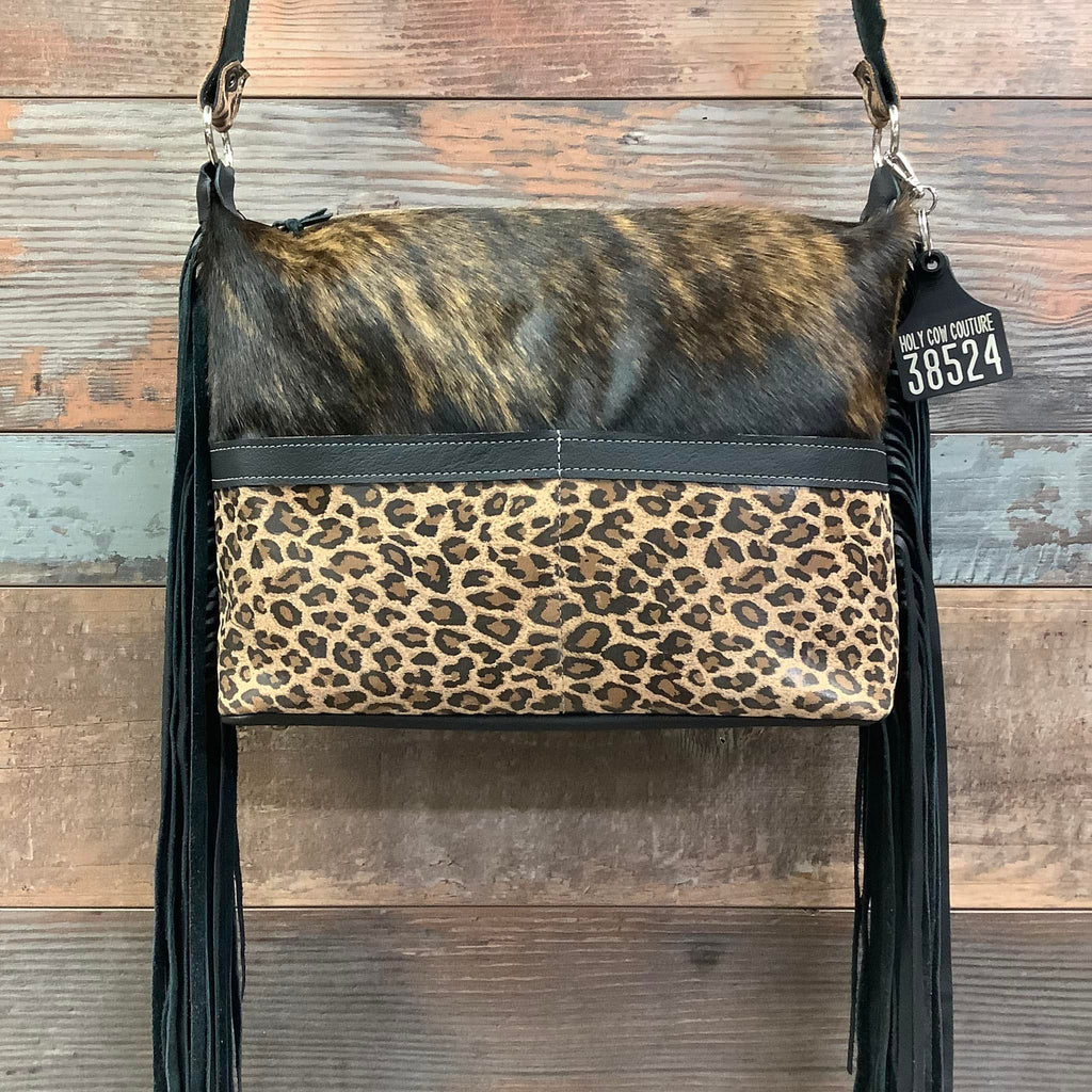 Designer With Front Pockets 18" Fringe #38524