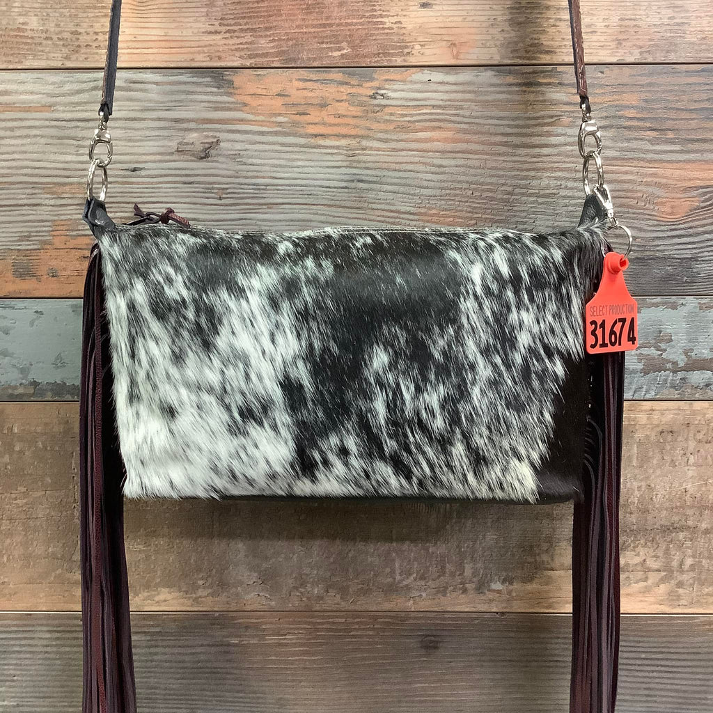 Designer Crossover - 18" Fringe - #31674 Bag Drop