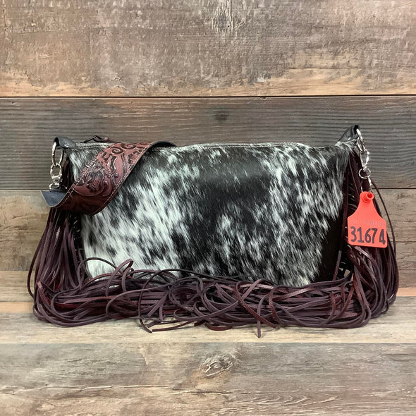 Designer Crossover - 18" Fringe - #31674 Bag Drop