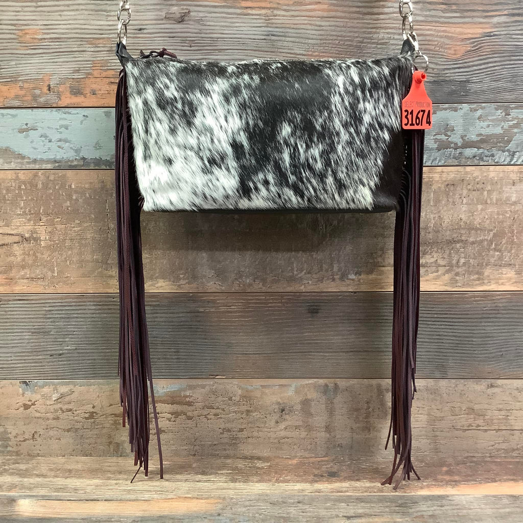 Designer Crossover - 18" Fringe - #31674 Bag Drop