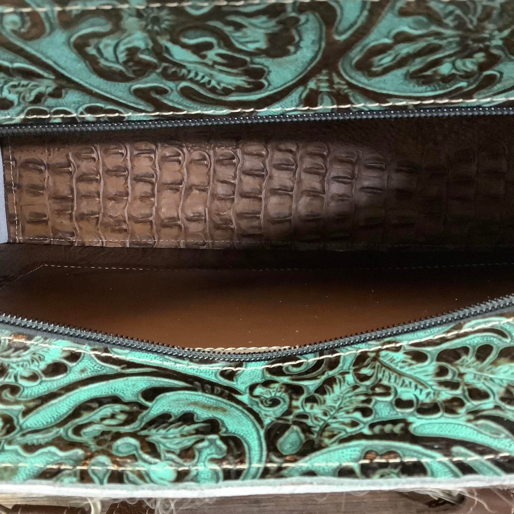 Get Outta Town Hybrid Tote #39007
