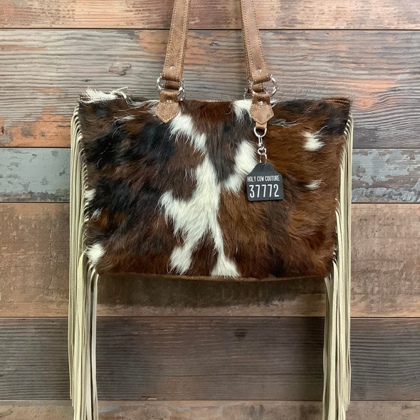 Town Square -18" Fringe #37772