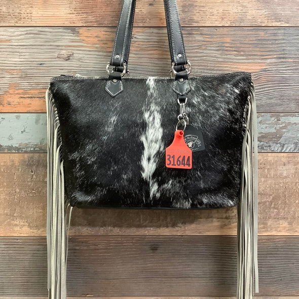 Town Square -18" Fringe #31644 Bag Drop