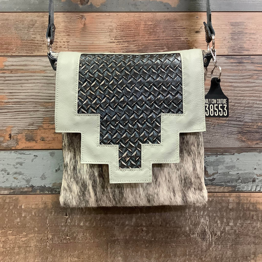 Crossbody with Flap - #38553