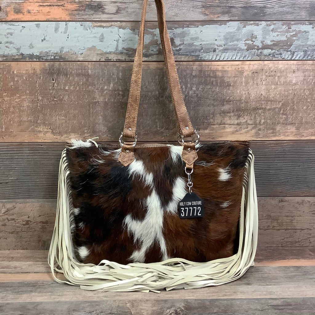 Town Square -18" Fringe #37772