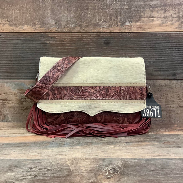 Classy Cowgirl - #38671