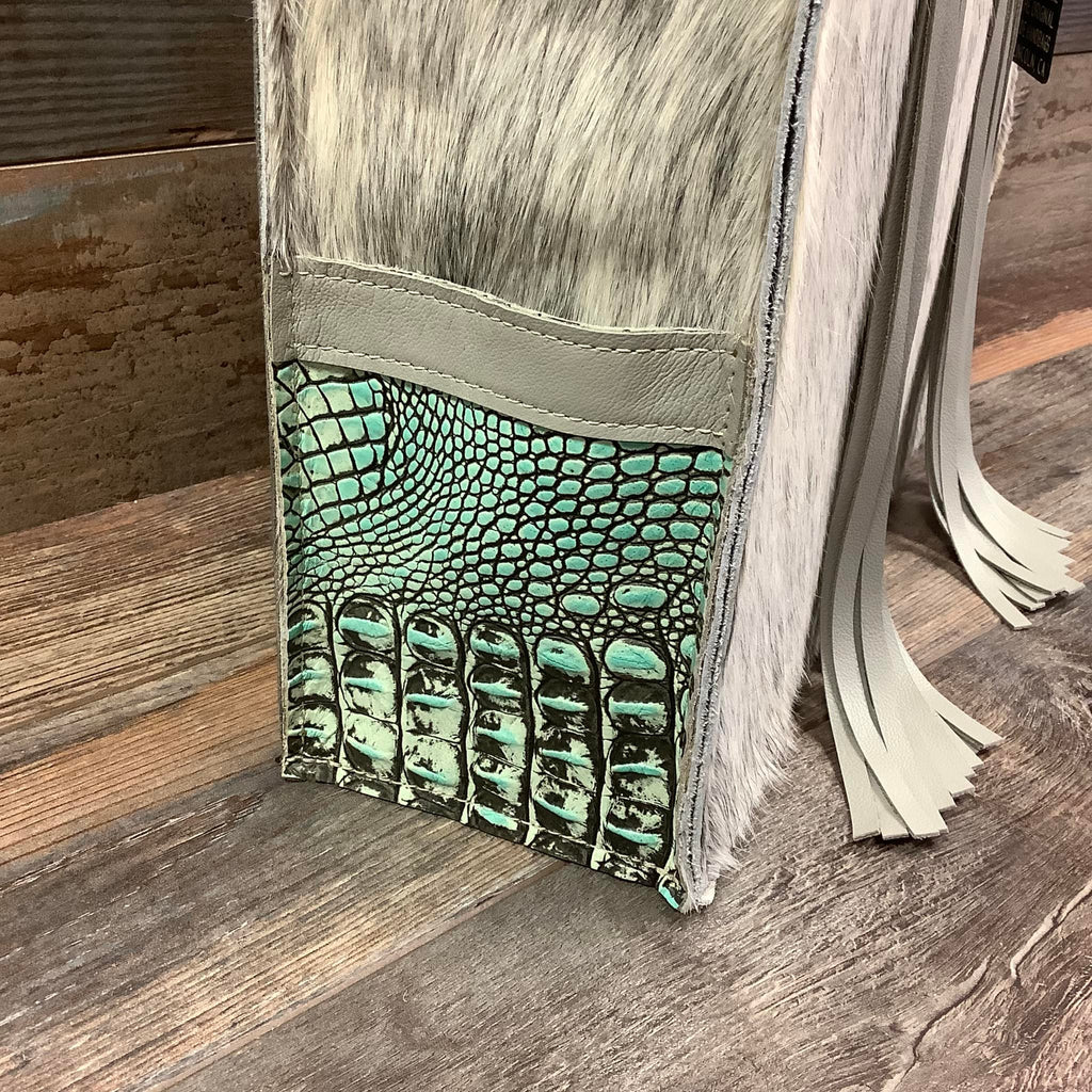 Get Outta Town Hybrid Tote #43987