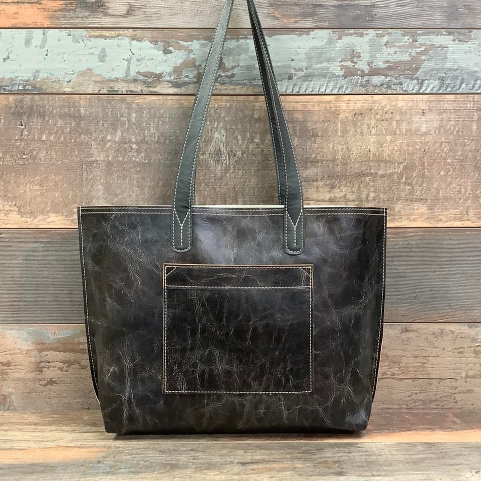 The Weekender  #31557 Bag Drop