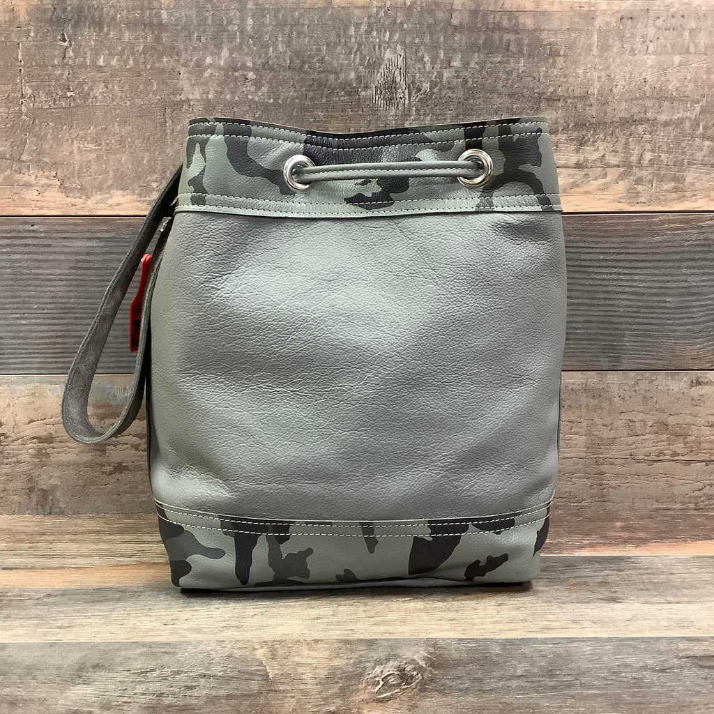 Feed Bucket - Camo #29740 Bag Drop