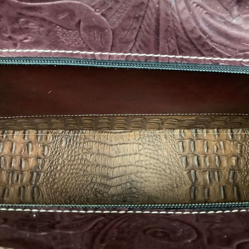 Get Outta Town Hybrid Tote #38711