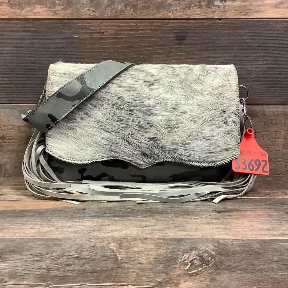 Classy Cowgirl Camo - #33692 Bag Drop