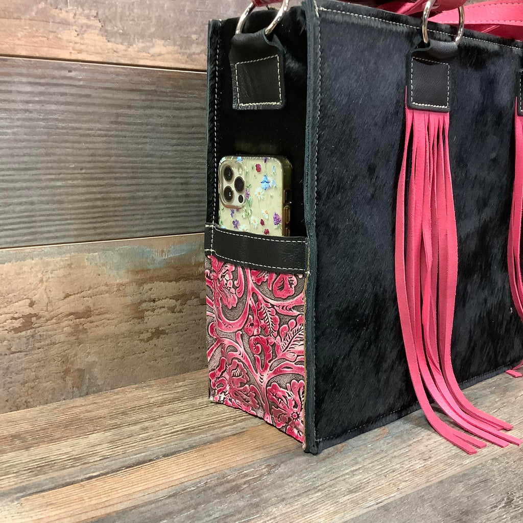 Get Outta Town Hybrid Tote #44084