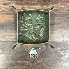 Hide Tray - #15582