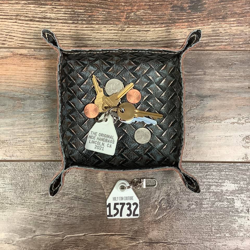 Hide Tray - #15732