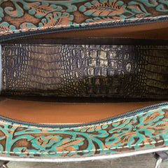 Get Outta Town Hybrid Tote #44243