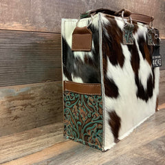 Get Outta Town Hybrid Tote #44243