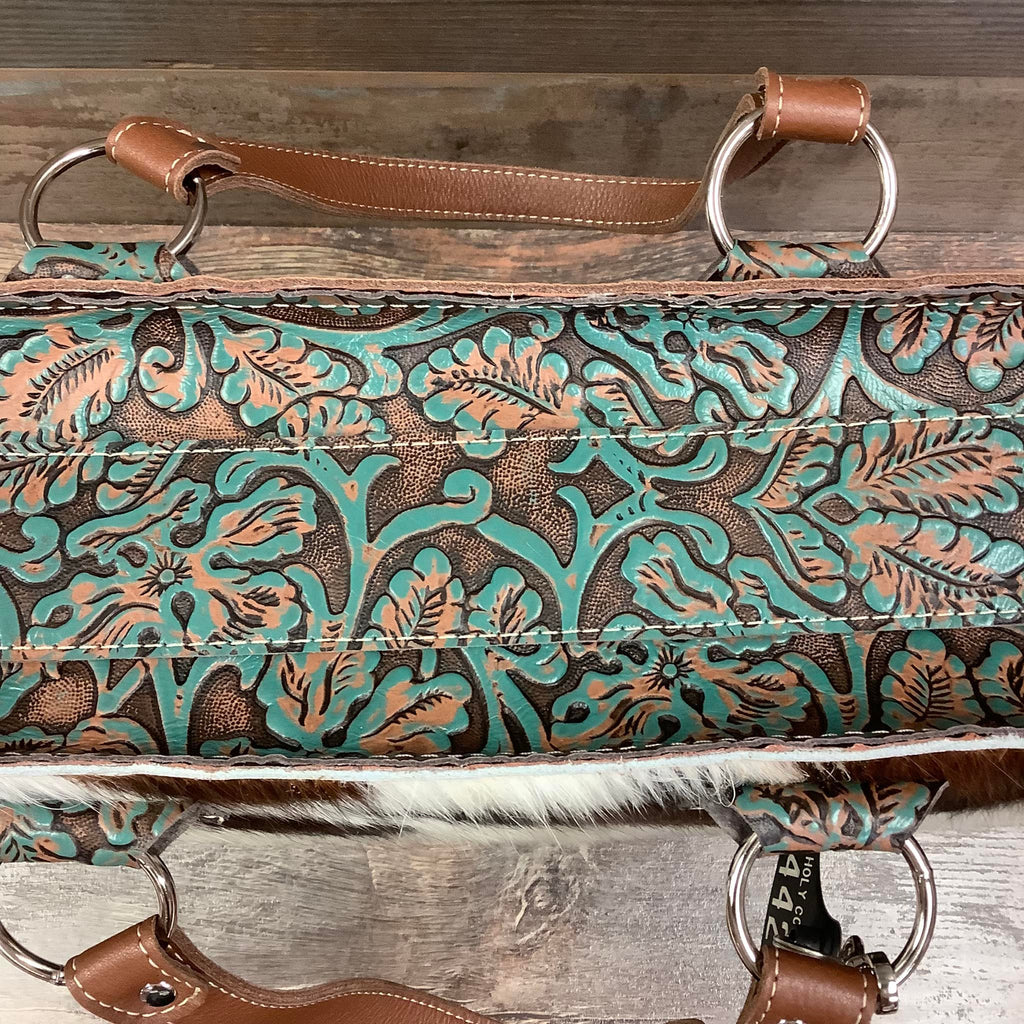 Get Outta Town Hybrid Tote #44243
