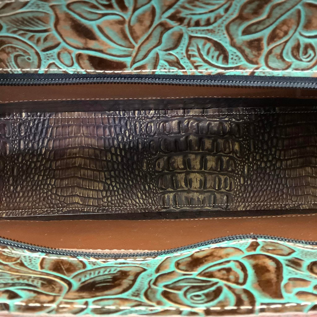 Get Outta Town Hybrid Tote #44442