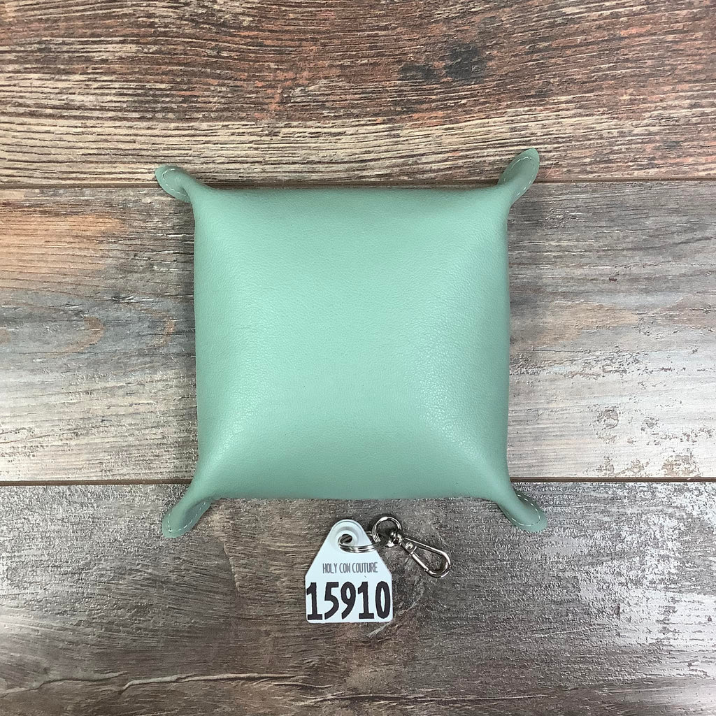 Hide Tray - #15910