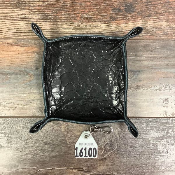 Hide Tray - #16100