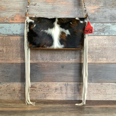 Designer Crossover -18" Fringe/Dual Conceal Carry #29721 Bag Drop