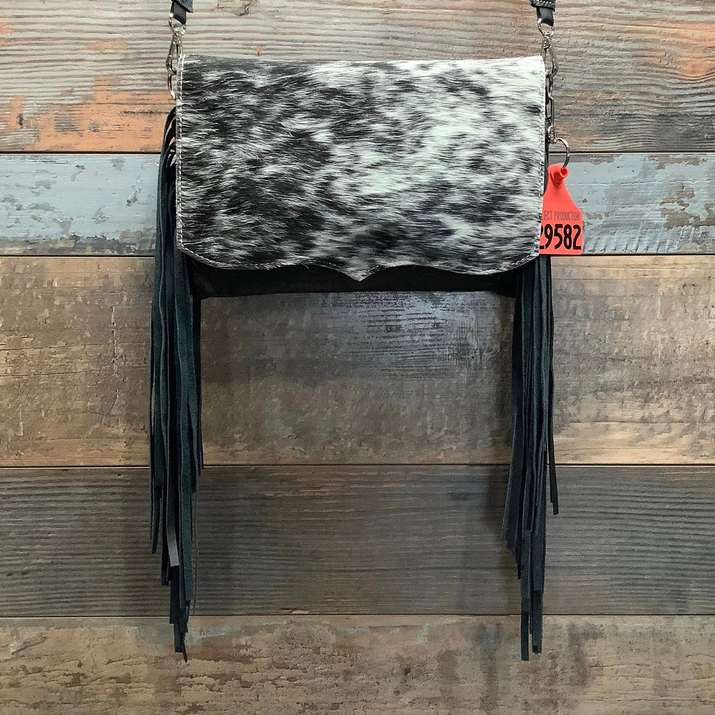 Classy Cowgirl - #29582 Bag Drop