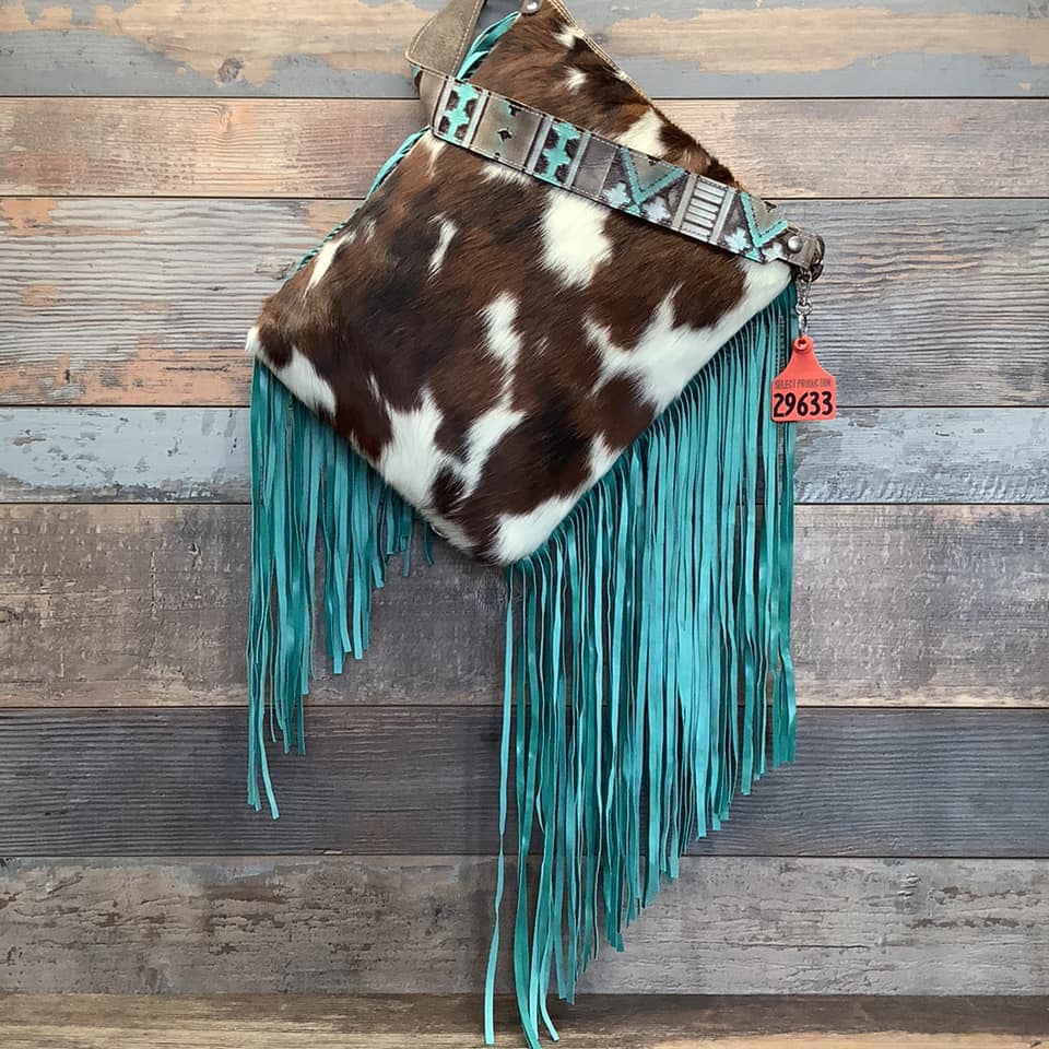 Bagpack - 18" Fringe #29633 Bag Drop