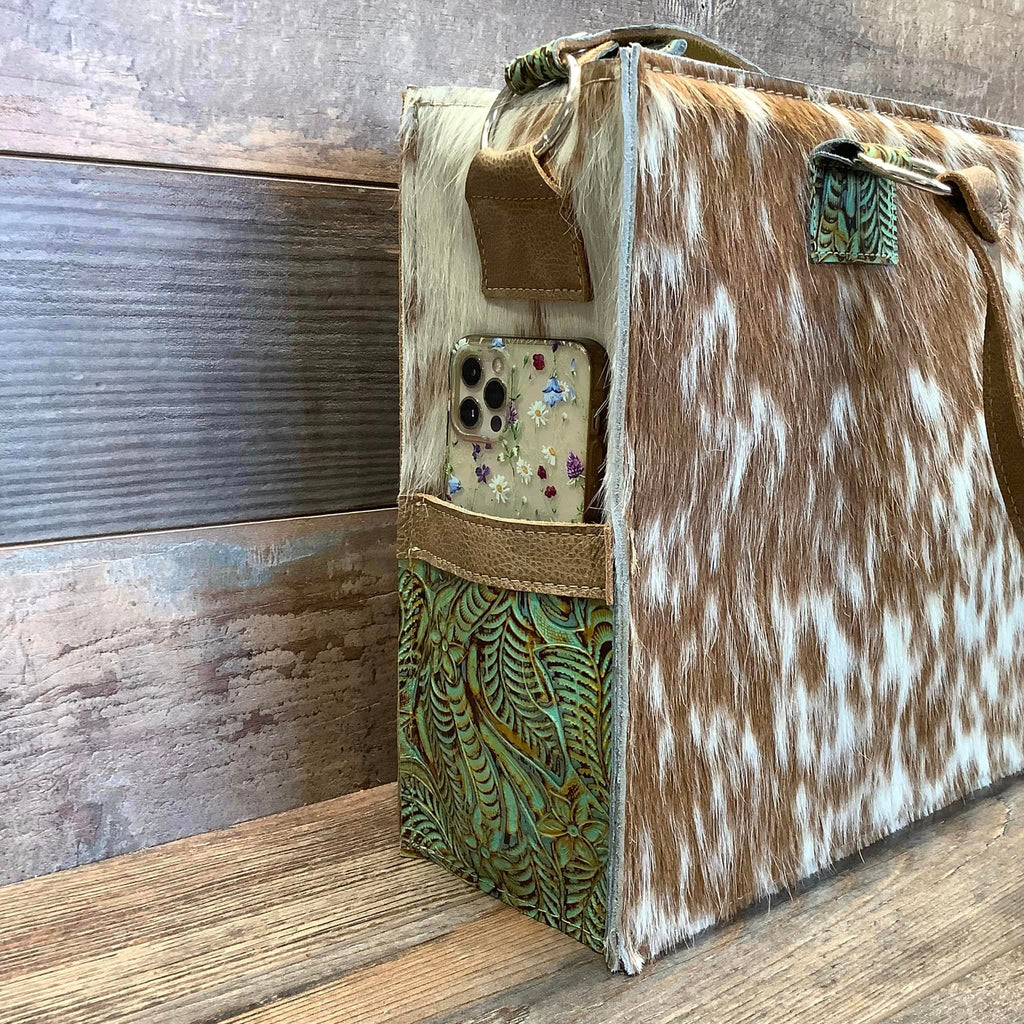 Get Outta Town Hybrid Tote #48016