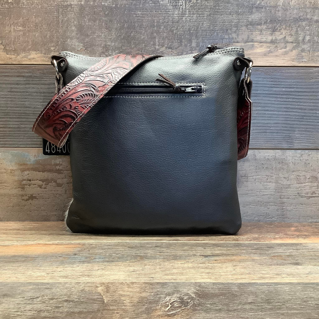 Crossbody- #48400