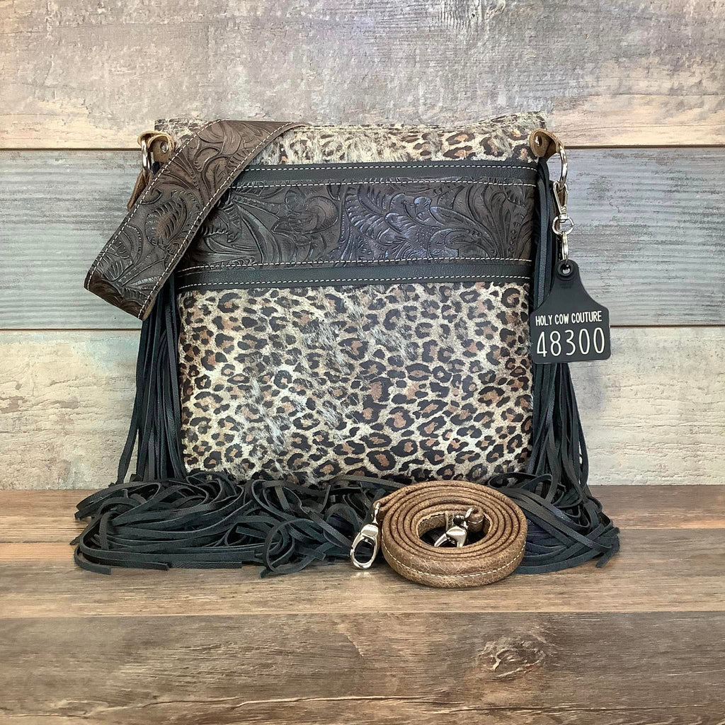 Crossbody ~ #48300