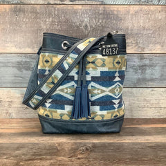 Feed Bucket -Pendleton® #48137