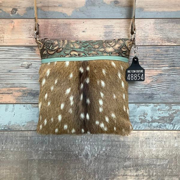 Crossbody Axis- #48854