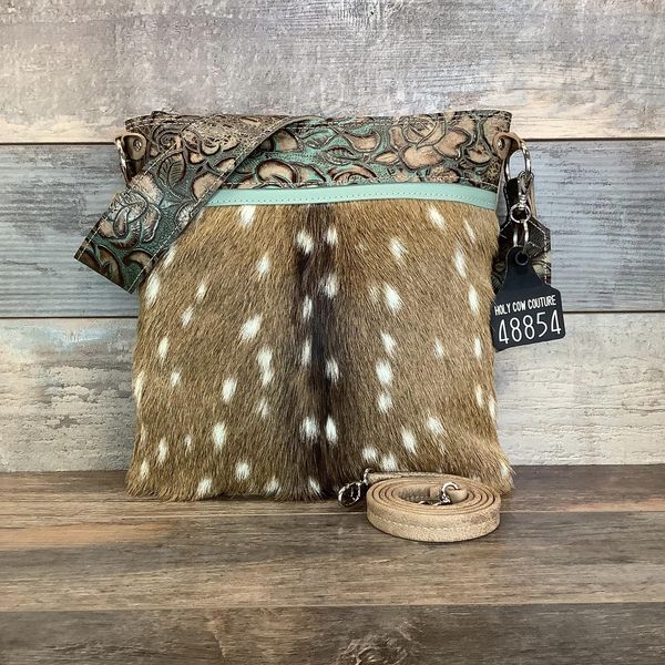 Crossbody Axis- #48854