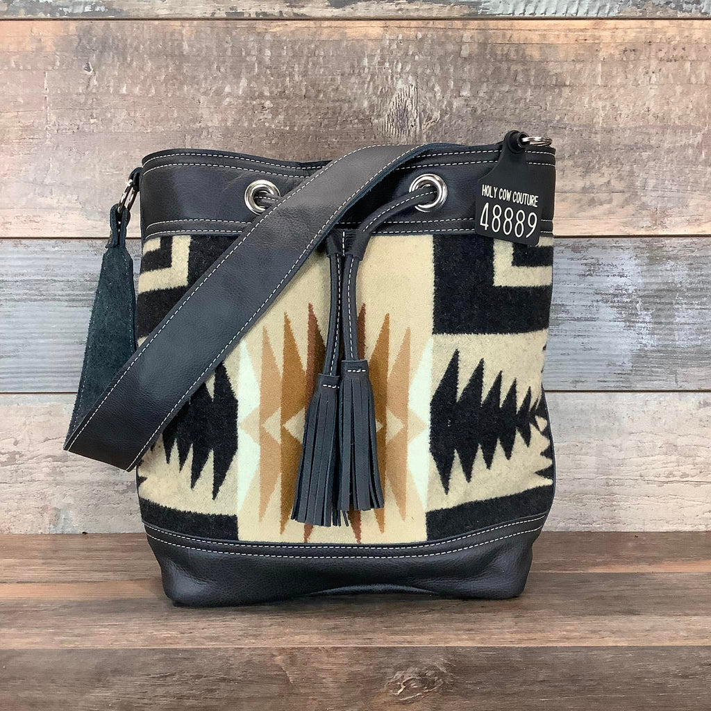 Feed Bucket -Pendleton® #48889