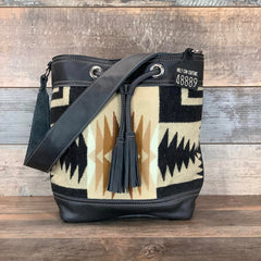 Feed Bucket -Pendleton® #48889
