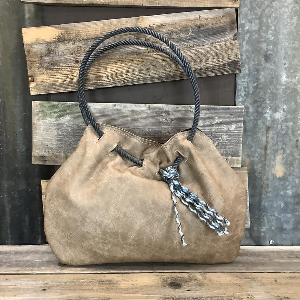 Exclusive Collection The City Bag #426