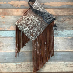 Bagpack - 18" Fringe Dual Conceal Carry  #48190