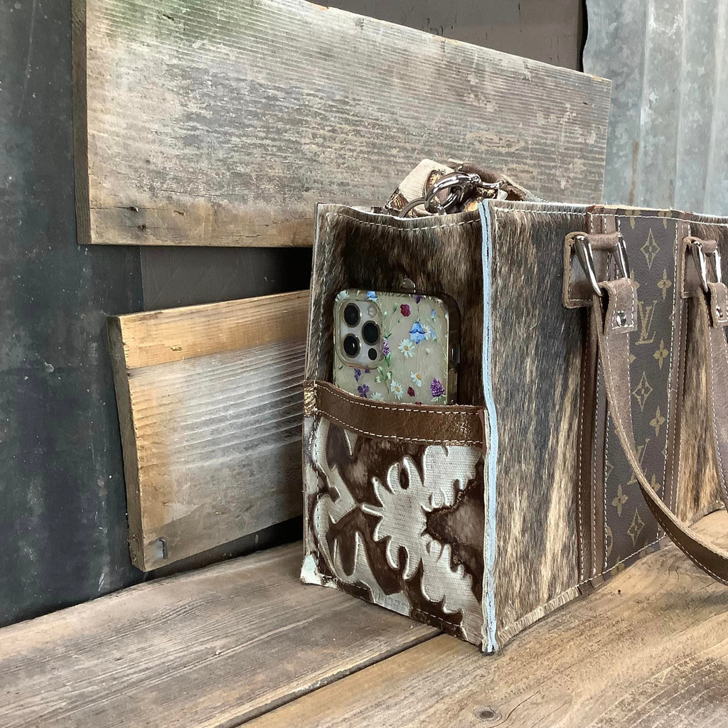 Exclusive Collection Small Town Tote - #356