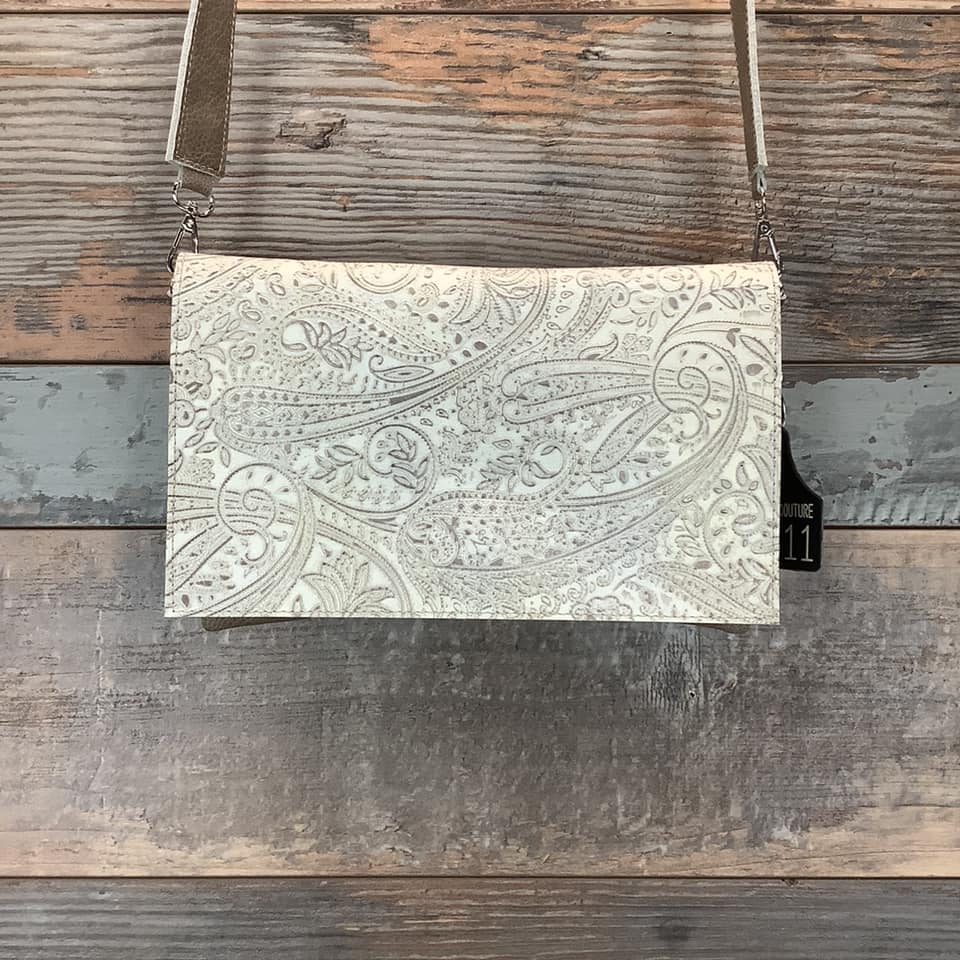 Classy Cowgirl - #48611